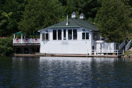 The Cottage At Mirror Lake Inn In Lake Placid New York Kid