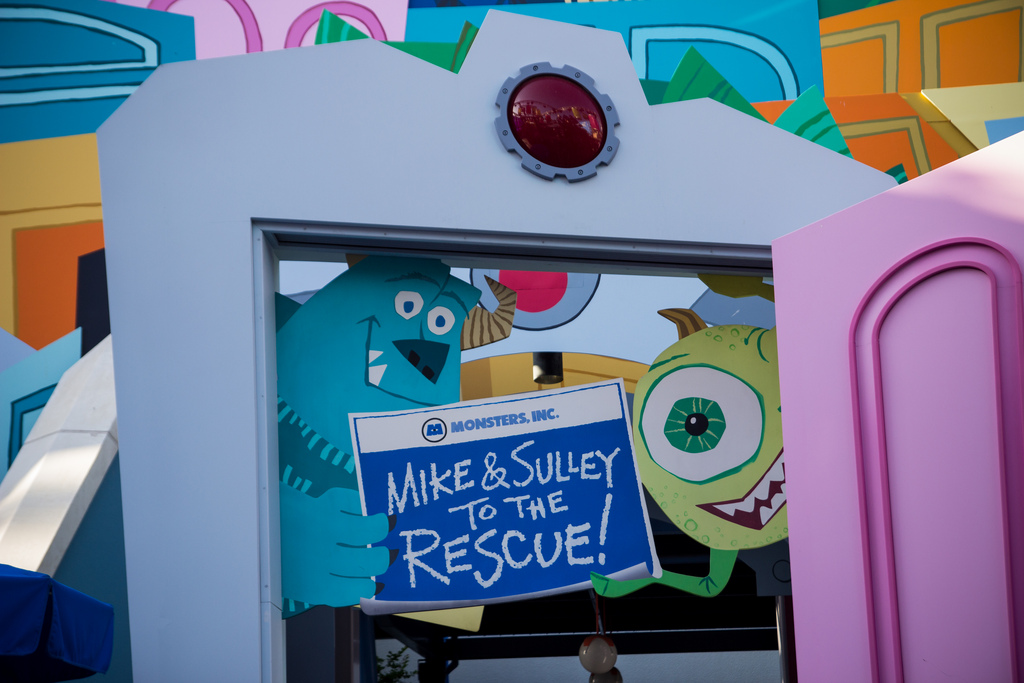 Monsters, Inc. Mike & Sulley to the Rescue- CA Adventure in