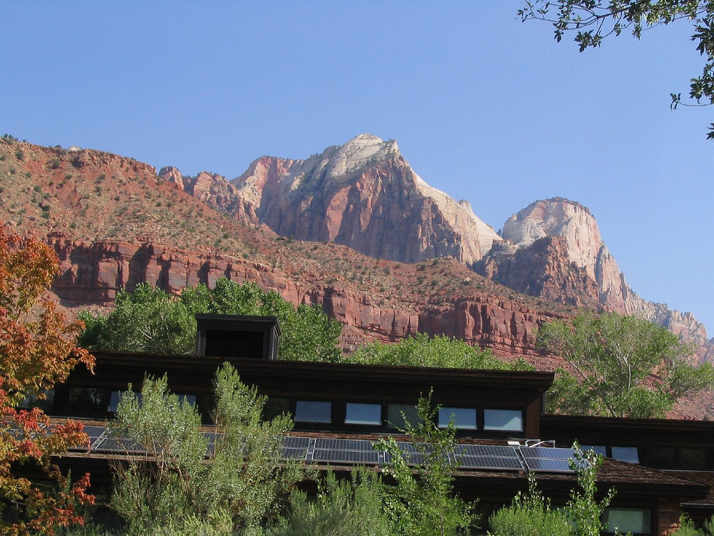 Zion Canyon Visitor Center in Springdale, Utah - Kid-friendly Attractions | Trekaroo