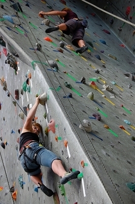 Pacific Edge Climbing Gym in Santa Cruz California Kid friendly