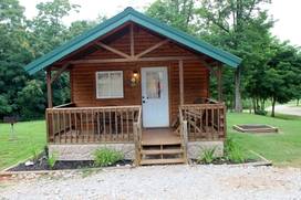 Yogi Bear’s Jellystone Park in Cave City, Kentucky - Kid-friendly Hotel ...