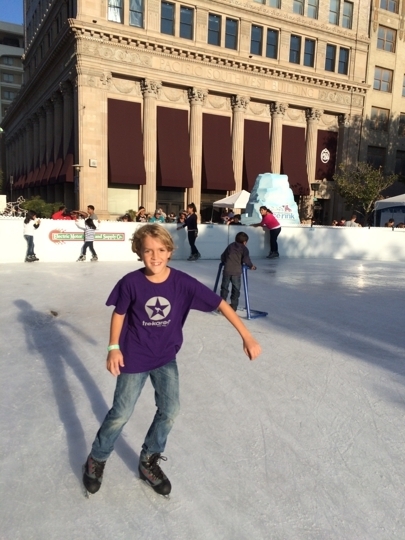 Downtown Fresno Ice Rink in Fresno, California - Kid-friendly Attractions | Trekaroo