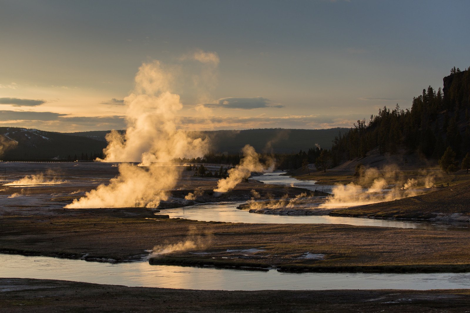 Midway Geyser Basin in Yellowstone National Park, Wyoming - Kid ...