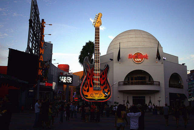 Hard Rock Cafe in Universal City, California - Kid ...