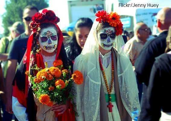 Dia De Los Muertos in Oceanside, California - Kid-friendly Attractions ...