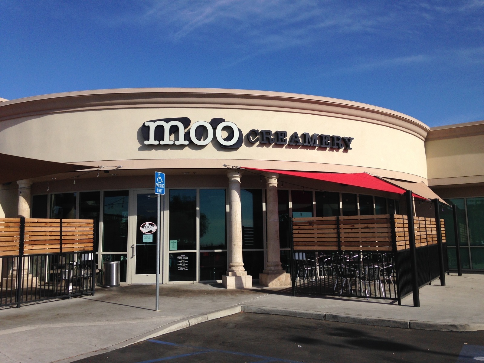 Moo Creamery in Bakersfield, California Kidfriendly Restaurants