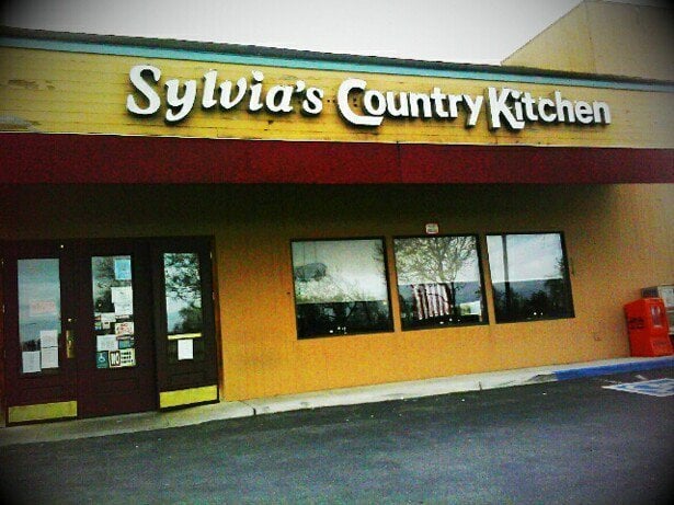 Sylvia S Country Kitchen In Antioch California Kid Friendly   Download 