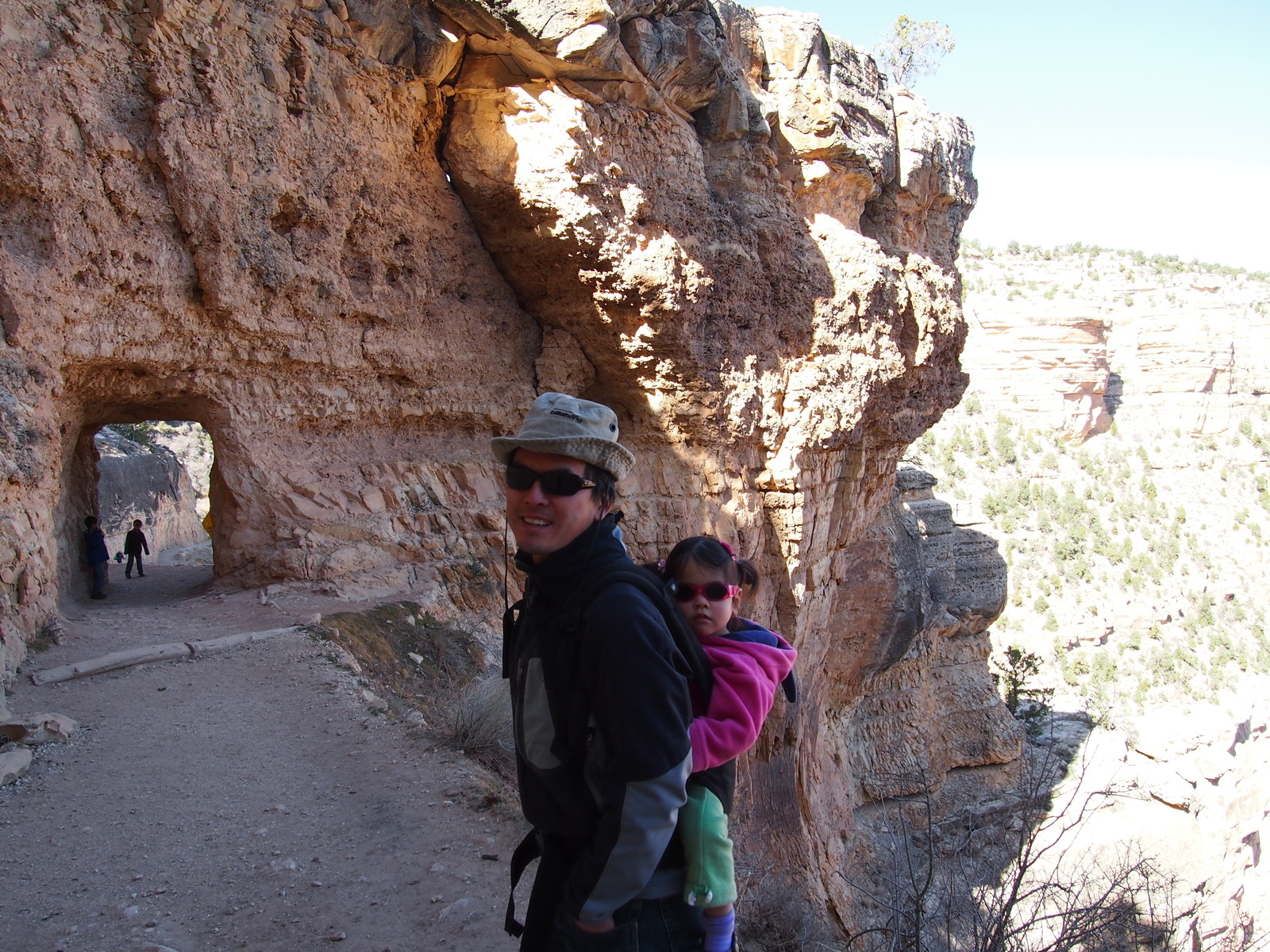 Bright Angel Trail in Grand Canyon, Arizona - Kid-friendly Attractions 