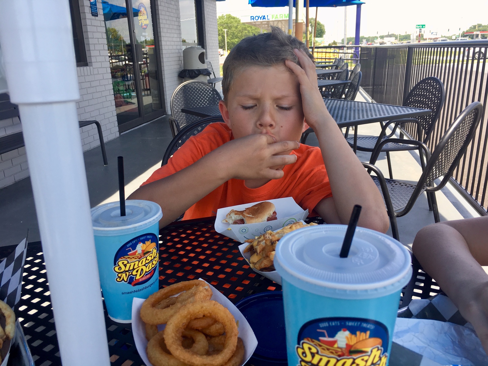 Smash N' Dash Burgery in Laurel, Delaware - Kid-friendly Restaurants ...