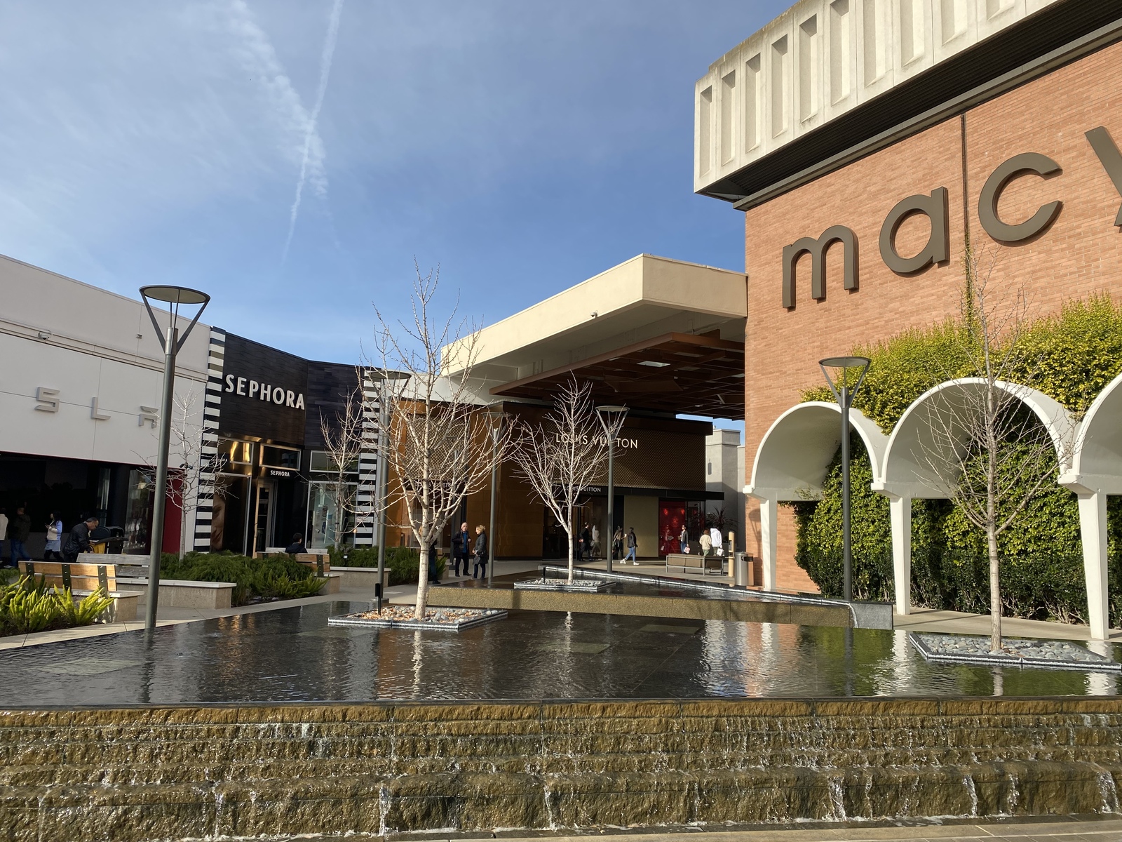 Stanford Shopping Center - Super regional mall in Palo Alto
