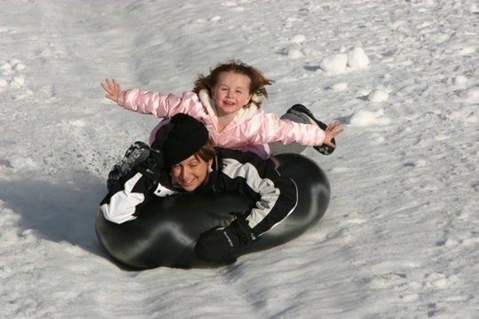 Snow Bunny Snow Play Area in Government Camp, Oregon - Kid-friendly