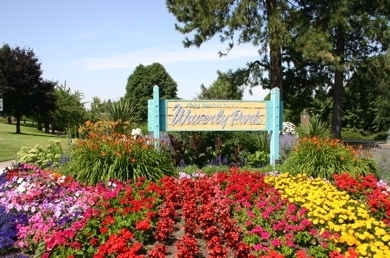 Waverly Lake Park in Albany, Oregon - Kid-friendly Attractions | Trekaroo