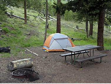 17++ Yellowstone Camping Fire Pit